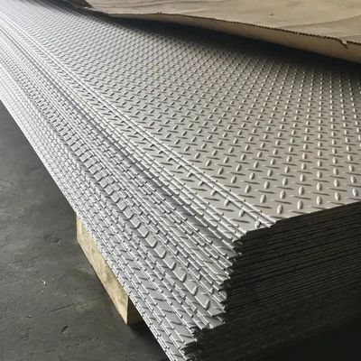 Shipbuilding 1800mm Diamond Pattern Metal 4x8 Diamond Plate Steel